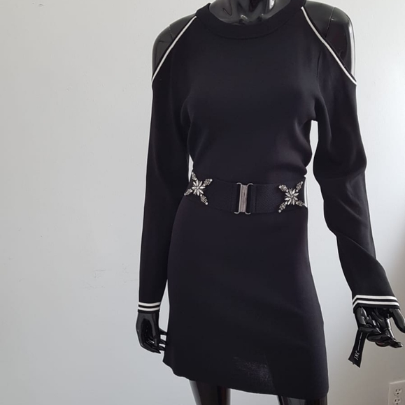 INC FitOnPoint Stunning Shoulderless Dress Top (J) - Picture 2 of 3